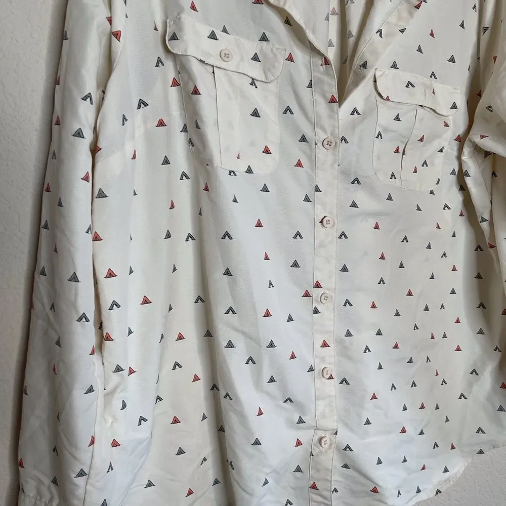 Eddie Bauer tent‎ print button up